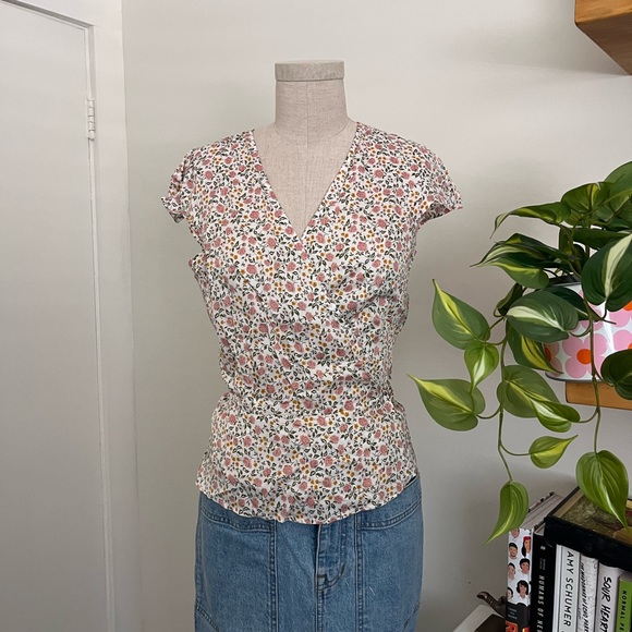 Reformation Brielle Top Size S in Rosie - Picture 3 of 6